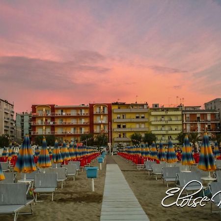 Hotel Resort Marinella กาบิชเชมาเร ภายนอก รูปภาพ