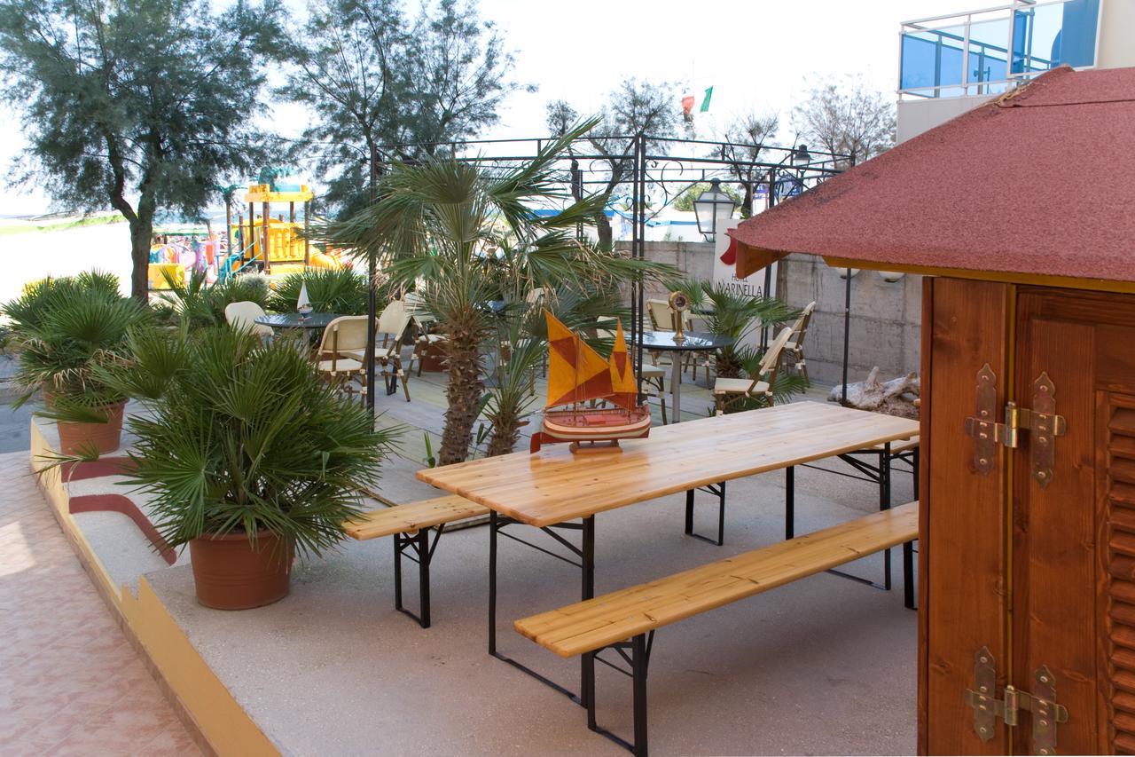 Hotel Resort Marinella กาบิชเชมาเร ภายนอก รูปภาพ
