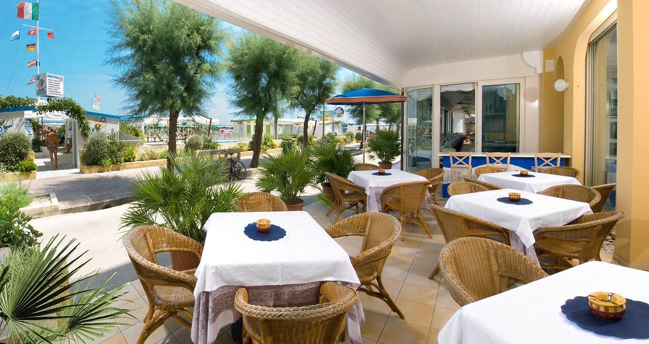 Hotel Resort Marinella กาบิชเชมาเร ภายนอก รูปภาพ